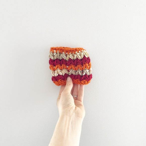 ✨ NWT Disney Hocus Pocus Mary Sanderson Inspired Cup Cozy | Handmade - Picture 2 of 3